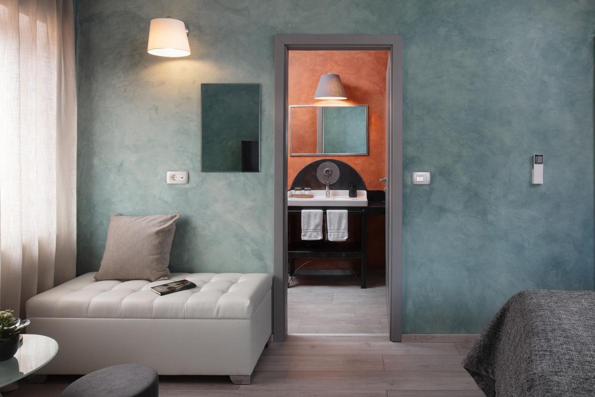 Mirakul Residence In A Cute Historic Town لابين المظهر الخارجي الصورة