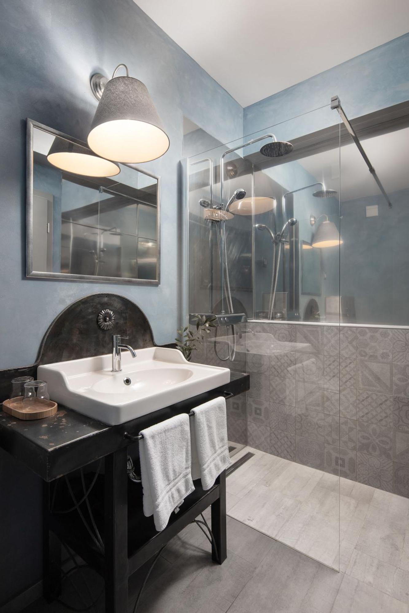 Mirakul Residence In A Cute Historic Town لابين المظهر الخارجي الصورة
