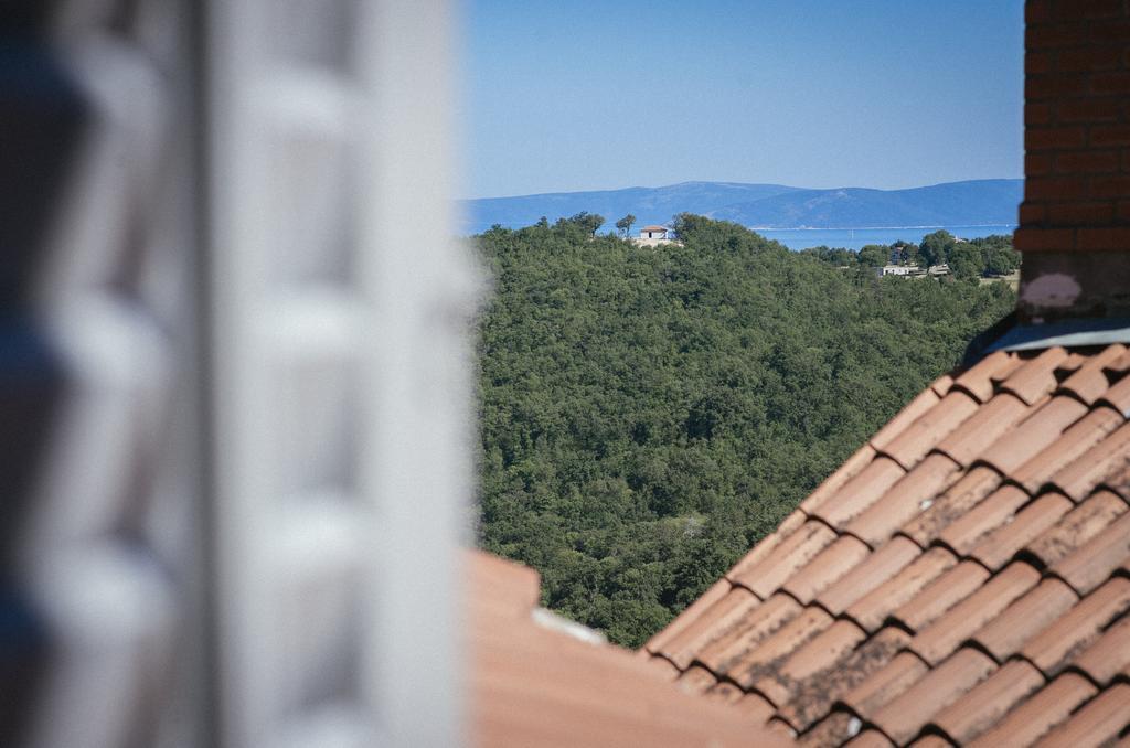 Mirakul Residence In A Cute Historic Town لابين المظهر الخارجي الصورة